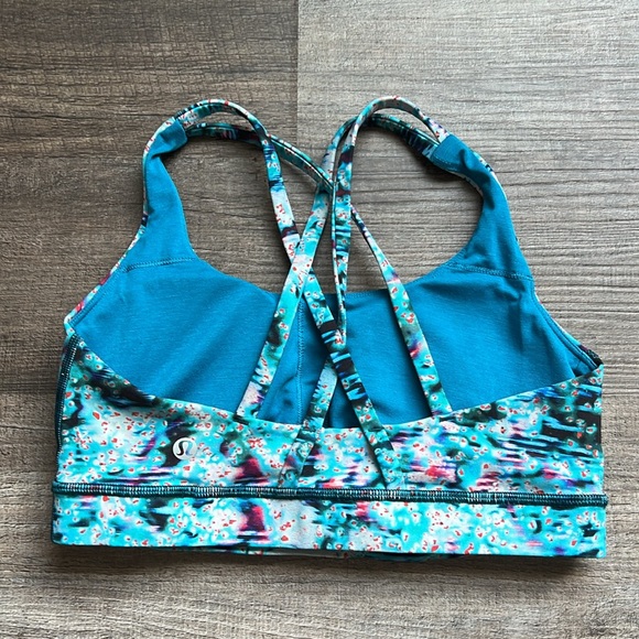 Lululemon Energy Bra | Size 6 - Picture 2 of 3